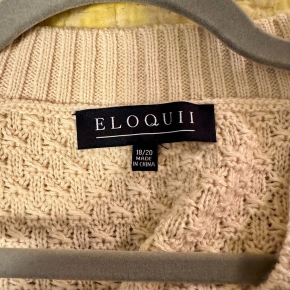 Eloquii V-Neck Sleeveless Cream Sweater - Picture 5 of 5